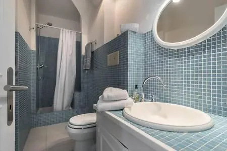 Appartement Avenue Claude Vignon *